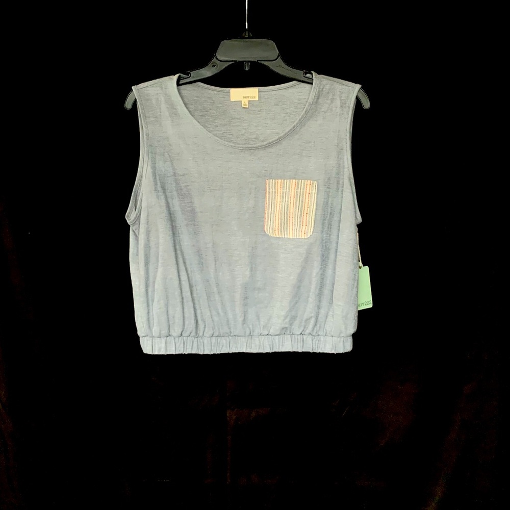 NWT Cropped Tank w/ Pocket